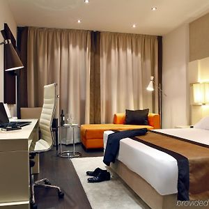 Premium King Room Non-Smoking